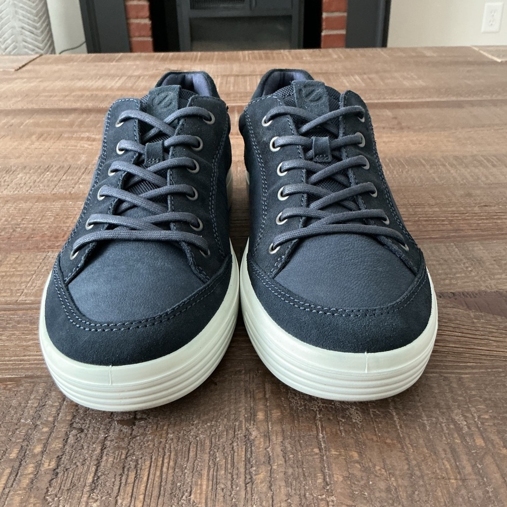 Ecco Soft 7 Dark Blue Leather Suede Low Top Sneaker Comfort Casual Size 9.5 Men - Picture 3 of 10